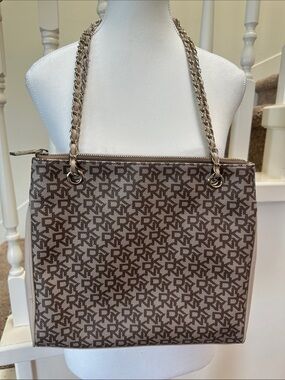 DKNY shoulder bag